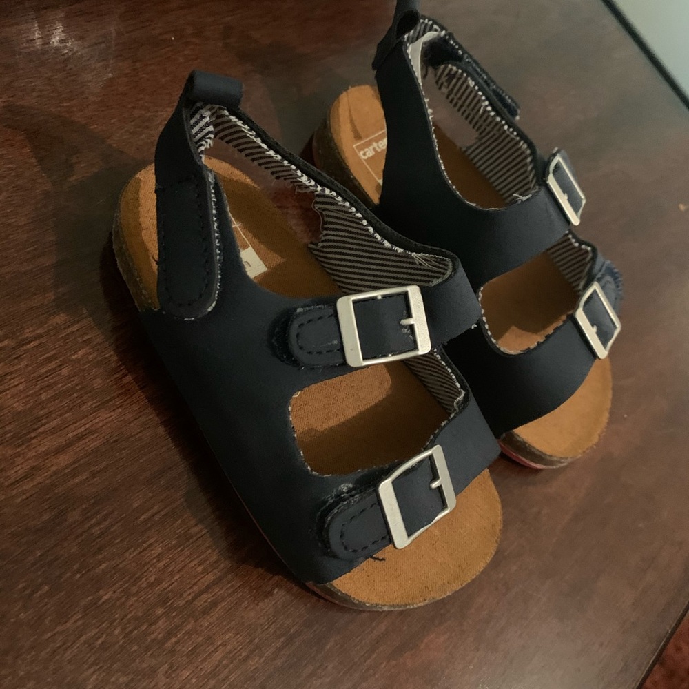 Strap sandals baby
